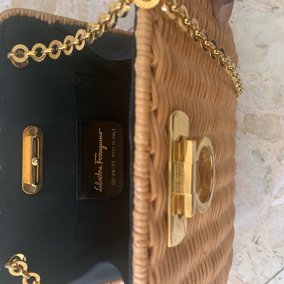 Preowned Authentic Vintage Salvatore Ferragamo Straw Crossbody Handbag - Picture 8 of 12